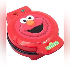 Elmo waffle maker